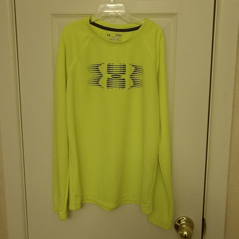 Under Armour Athletic Shirt